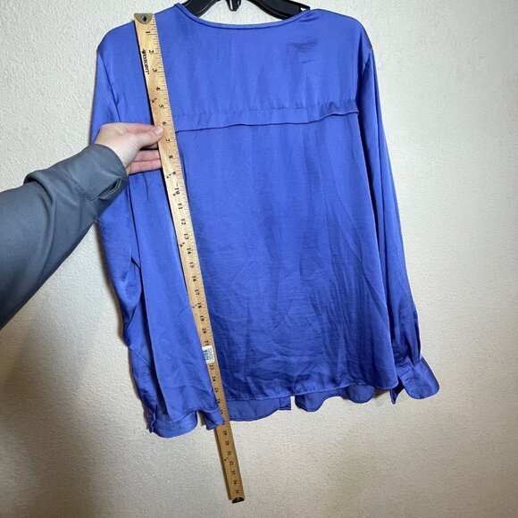 Vince Camuto Blouse Button Up Top Womens Size 2X Blue Long Sleeve Zipper Pockets - Picture 5 of 6